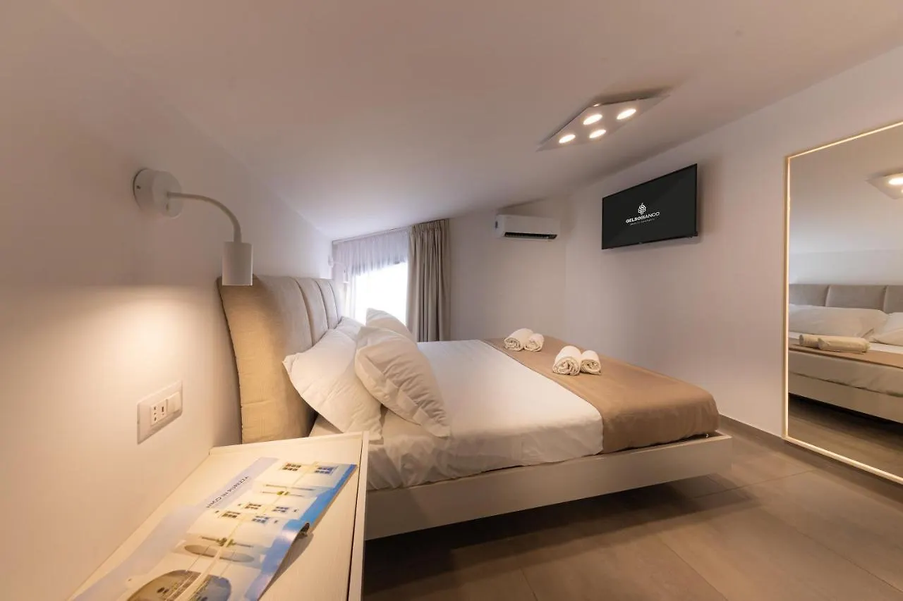 Gelso Bianco Boutique Apartments Campofelice Di Roccella Italië