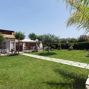 Kamarina Land Bed & Breakfast