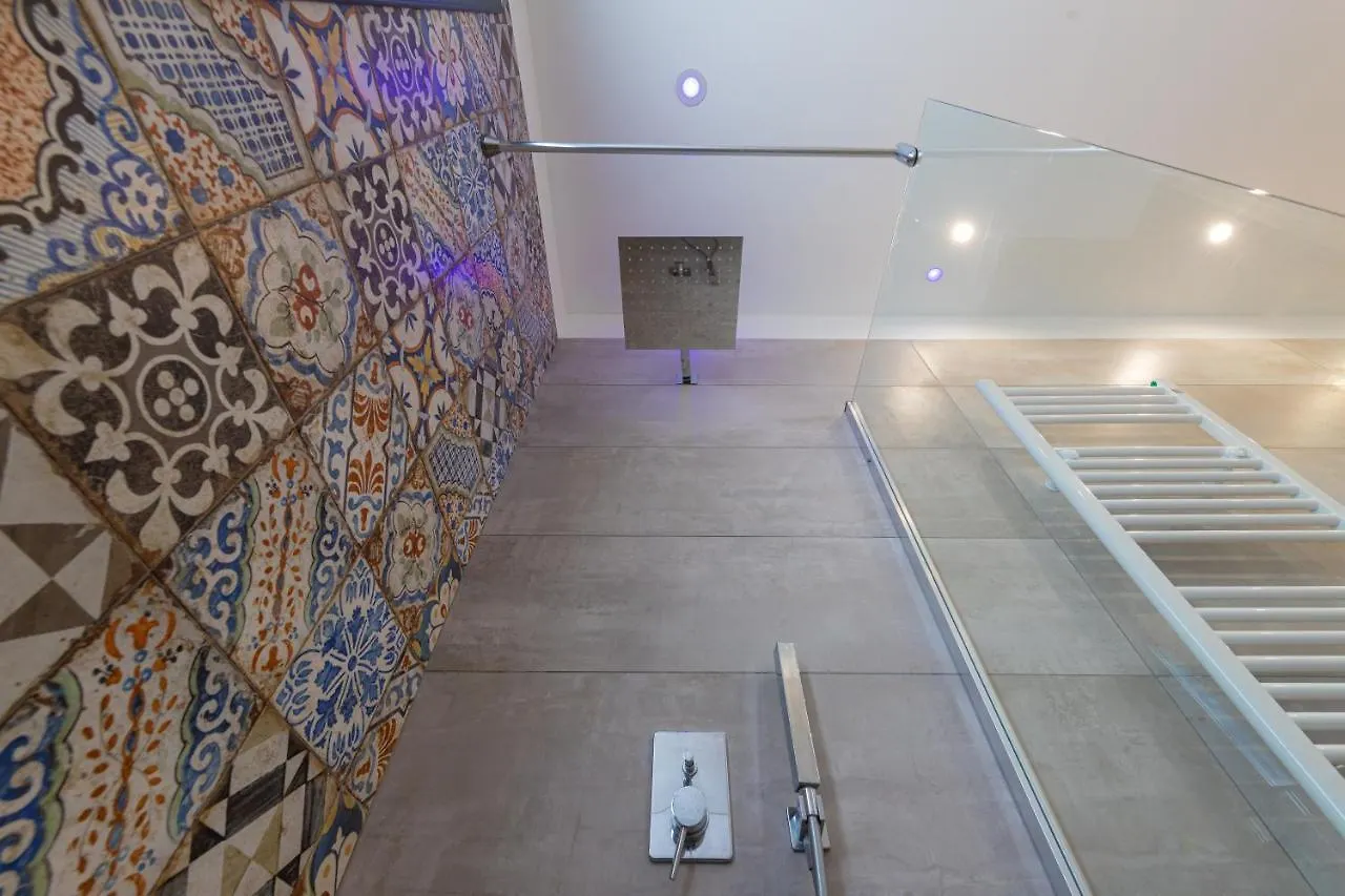 Gelso Bianco Boutique Apartments Campofelice Di Roccella Italia