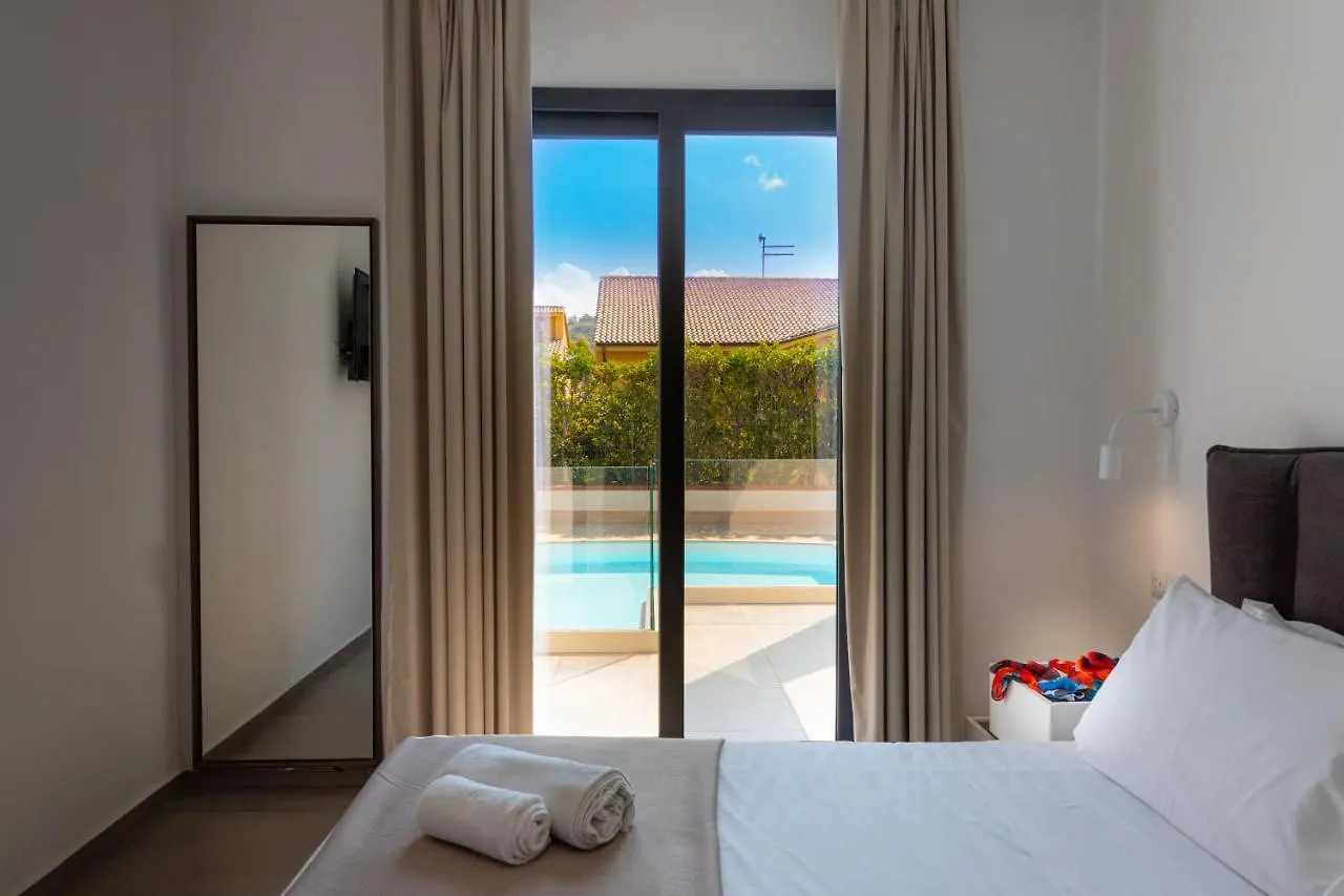 Gelso Bianco Boutique Apartments Campofelice Di Roccella 0*,