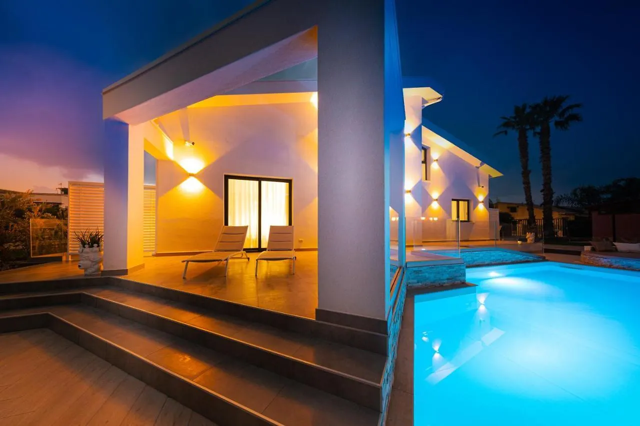 Gelso Bianco Boutique Apartments Campofelice Di Roccella Italia