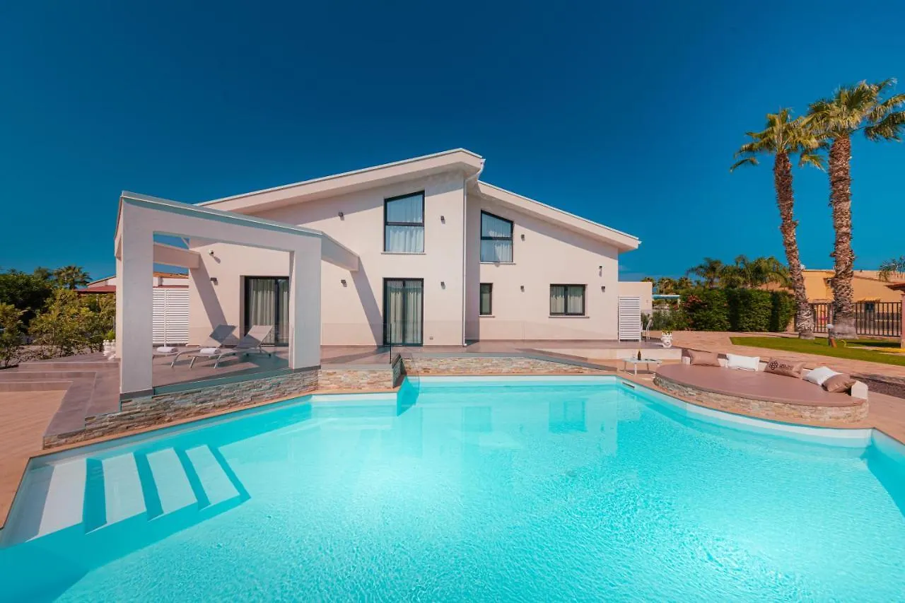 Gelso Bianco Boutique Apartments Campofelice Di Roccella
